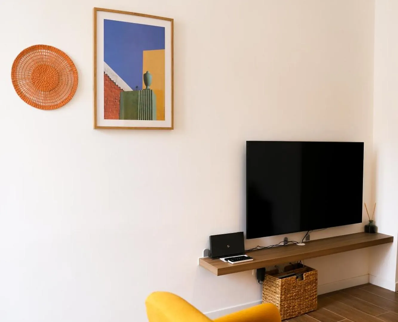 Bright Vatican Apartment Rome