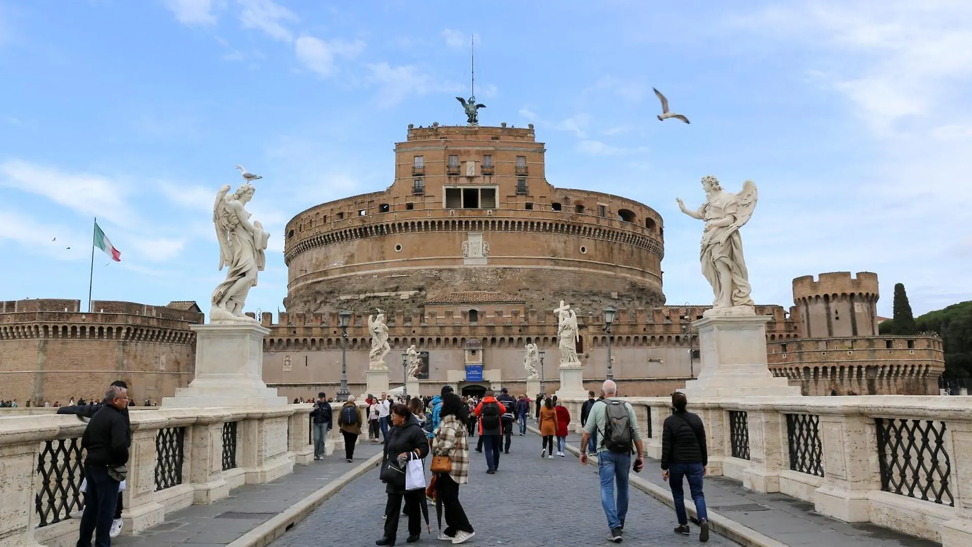 Bright Vatican Apartment Rome