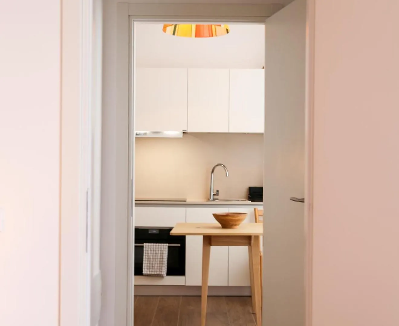 Bright Vatican Apartment Rome