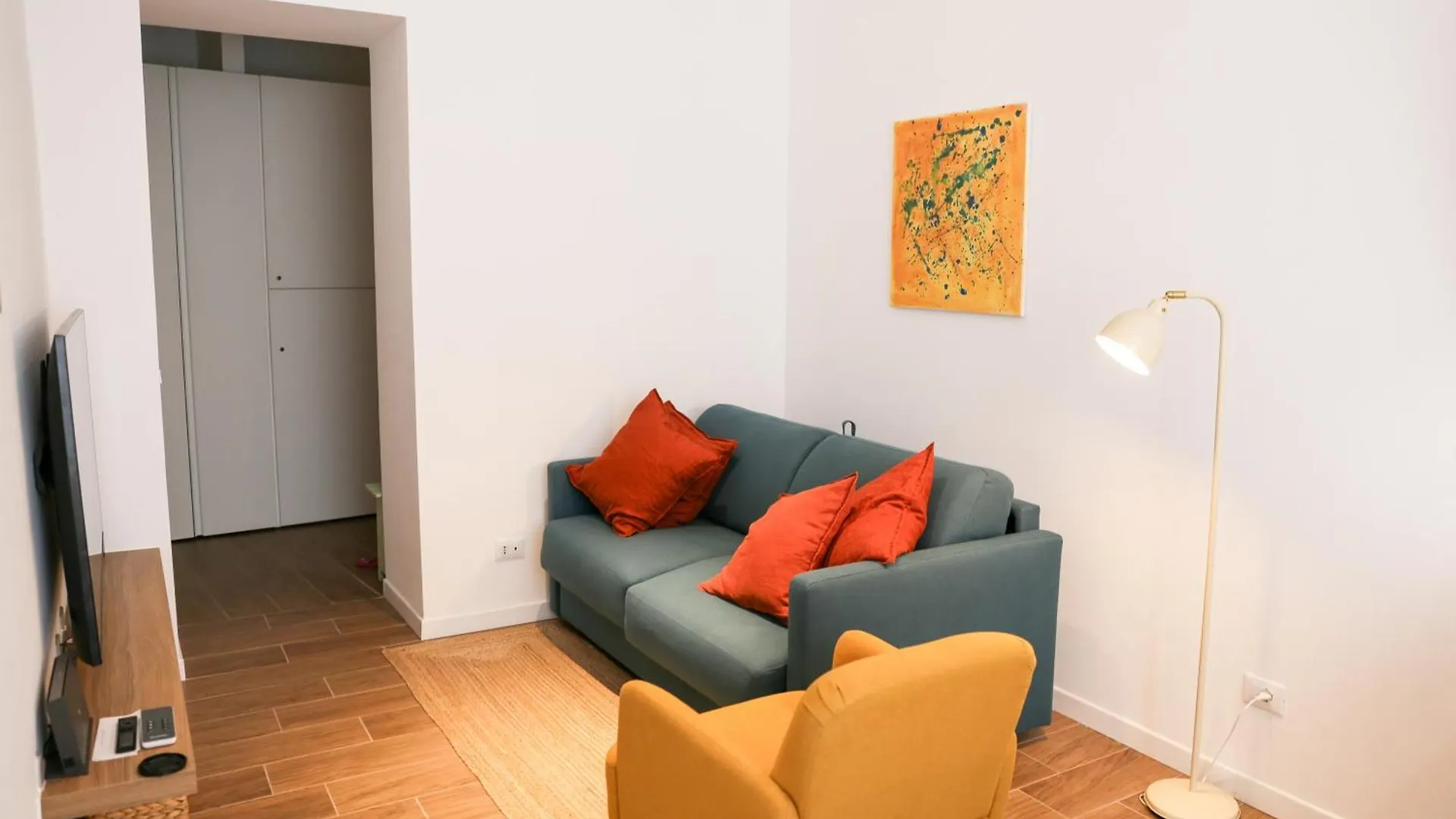 Bright Vatican Apartment Rome